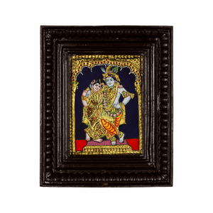 A Beginner’s Guide to Buying Radha Krishna Tanjore Paintings Online