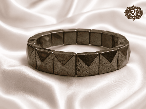 [Product Title] - Avyaan