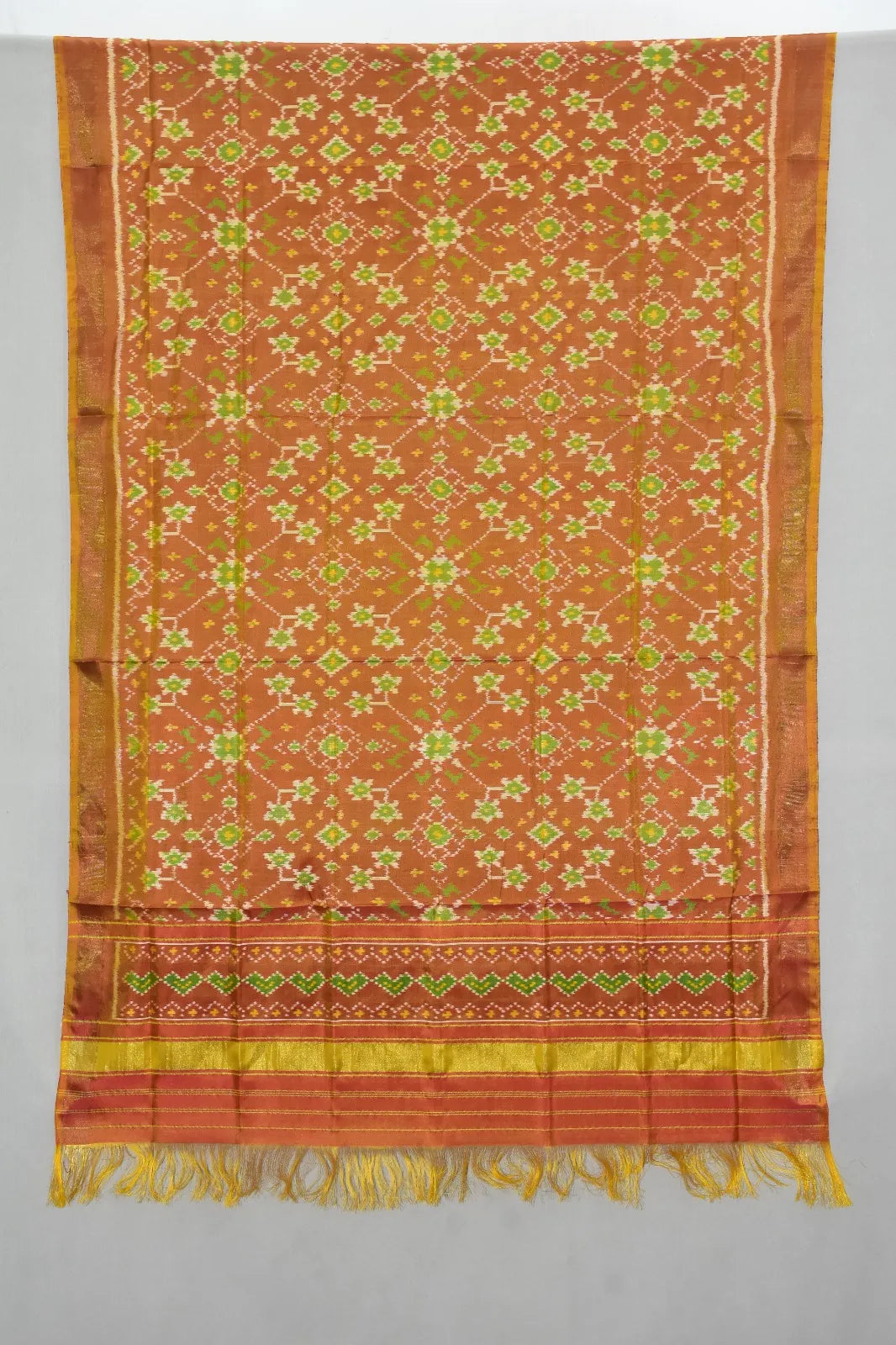 Madhumalti Jaal Single Ikat Patola Dupatta
